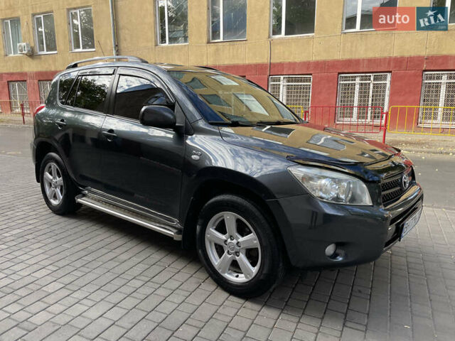 Сірий Тойота РАВ 4, об'ємом двигуна 2.23 л та пробігом 238 тис. км за 9900 $, фото 1 на Automoto.ua