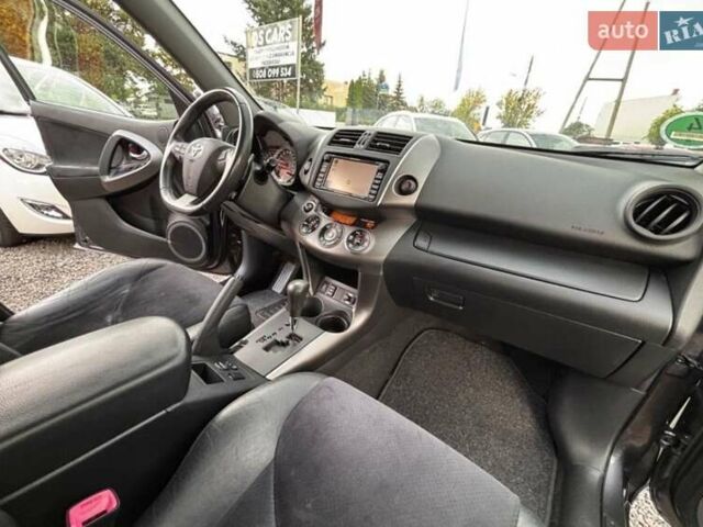 Сірий Тойота РАВ 4, об'ємом двигуна 2 л та пробігом 137 тис. км за 7700 $, фото 11 на Automoto.ua