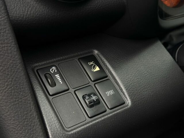 Серый Тойота РАВ 4, объемом двигателя 2.2 л и пробегом 279 тыс. км за 12600 $, фото 10 на Automoto.ua