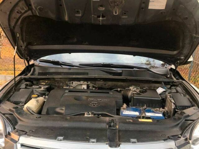 Серый Тойота РАВ 4, объемом двигателя 2.2 л и пробегом 240 тыс. км за 12300 $, фото 10 на Automoto.ua