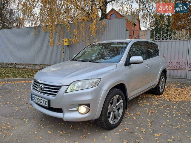 Серый Тойота РАВ 4, объемом двигателя 2.23 л и пробегом 277 тыс. км за 12800 $, фото 8 на Automoto.ua