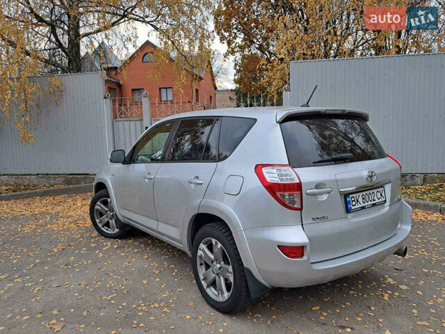 Серый Тойота РАВ 4, объемом двигателя 2.23 л и пробегом 277 тыс. км за 12800 $, фото 11 на Automoto.ua