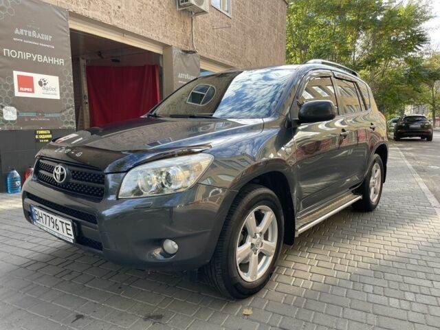 Сірий Тойота РАВ 4, об'ємом двигуна 2.2 л та пробігом 238 тис. км за 9900 $, фото 1 на Automoto.ua