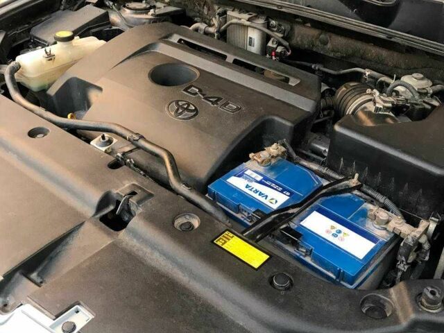 Серый Тойота РАВ 4, объемом двигателя 2.2 л и пробегом 240 тыс. км за 12300 $, фото 9 на Automoto.ua