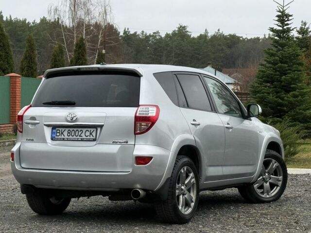 Серый Тойота РАВ 4, объемом двигателя 2.2 л и пробегом 279 тыс. км за 12600 $, фото 6 на Automoto.ua