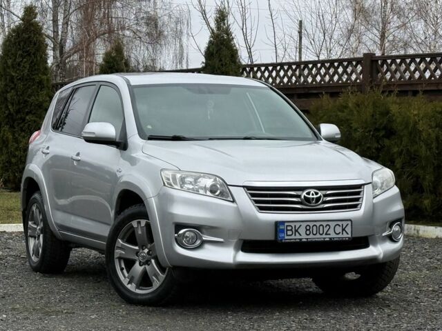 Серый Тойота РАВ 4, объемом двигателя 2.2 л и пробегом 279 тыс. км за 12600 $, фото 4 на Automoto.ua