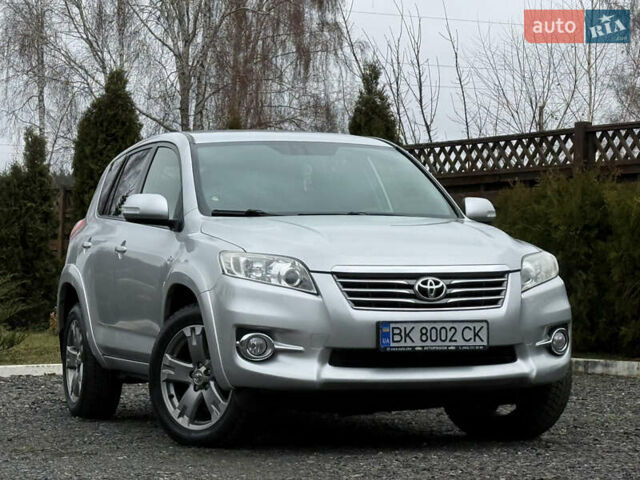 Серый Тойота РАВ 4, объемом двигателя 2.2 л и пробегом 279 тыс. км за 12600 $, фото 5 на Automoto.ua