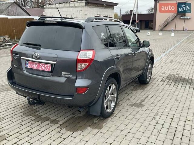 Серый Тойота РАВ 4, объемом двигателя 2.2 л и пробегом 288 тыс. км за 13200 $, фото 11 на Automoto.ua