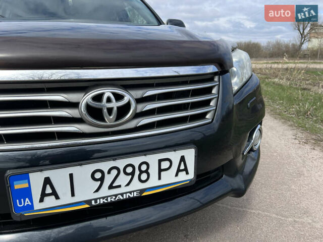 Серый Тойота РАВ 4, объемом двигателя 1.99 л и пробегом 185 тыс. км за 11800 $, фото 10 на Automoto.ua