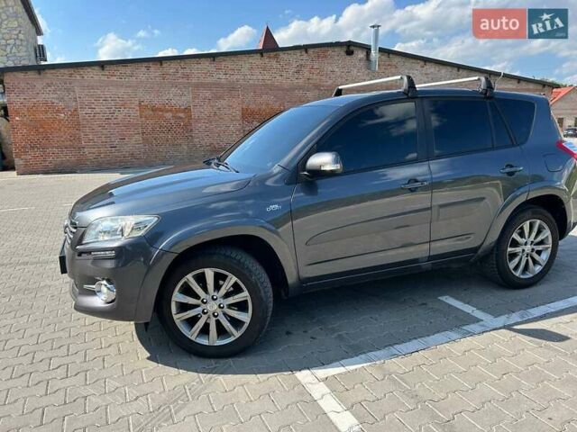 Серый Тойота РАВ 4, объемом двигателя 2.23 л и пробегом 215 тыс. км за 13799 $, фото 22 на Automoto.ua