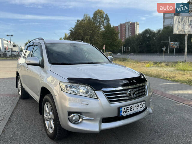 Серый Тойота РАВ 4, объемом двигателя 1.99 л и пробегом 169 тыс. км за 13400 $, фото 11 на Automoto.ua