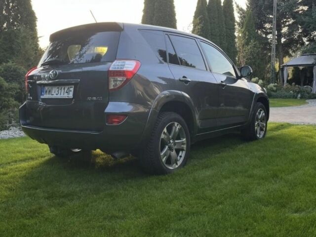 Серый Тойота РАВ 4, объемом двигателя 0 л и пробегом 198 тыс. км за 5500 $, фото 5 на Automoto.ua