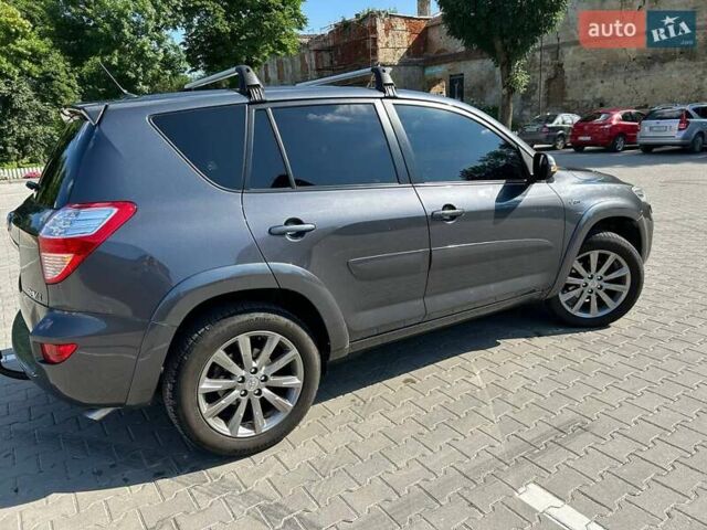 Серый Тойота РАВ 4, объемом двигателя 2.23 л и пробегом 215 тыс. км за 13799 $, фото 29 на Automoto.ua