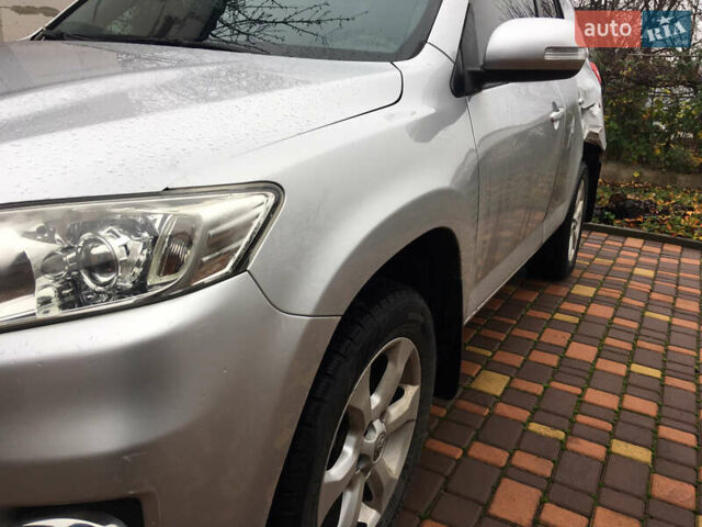 Сірий Тойота РАВ 4, об'ємом двигуна 2 л та пробігом 101 тис. км за 8500 $, фото 15 на Automoto.ua