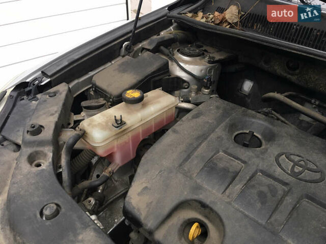 Сірий Тойота РАВ 4, об'ємом двигуна 2 л та пробігом 101 тис. км за 8500 $, фото 29 на Automoto.ua