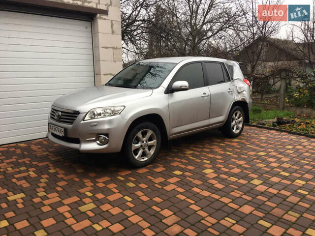 Сірий Тойота РАВ 4, об'ємом двигуна 2 л та пробігом 101 тис. км за 8500 $, фото 11 на Automoto.ua