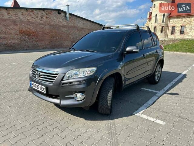 Серый Тойота РАВ 4, объемом двигателя 2.23 л и пробегом 215 тыс. км за 13799 $, фото 23 на Automoto.ua
