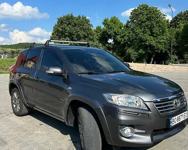Серый Тойота РАВ 4, объемом двигателя 2.23 л и пробегом 215 тыс. км за 13799 $, фото 26 на Automoto.ua