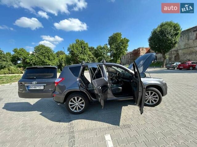 Серый Тойота РАВ 4, объемом двигателя 2.23 л и пробегом 215 тыс. км за 13799 $, фото 15 на Automoto.ua