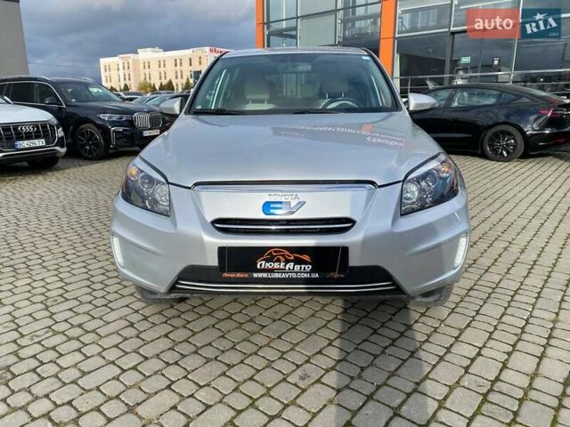 Тойота РАВ 4 2012 в Львове на Automoto.ua Серый Тойота РАВ 4, объемом двигателя 0 л и пробегом 142 тыс. км за 11500 $, фото 1 на Automoto.ua