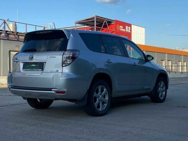 Сірий Тойота РАВ 4, об'ємом двигуна 0 л та пробігом 210 тис. км за 10490 $, фото 4 на Automoto.ua