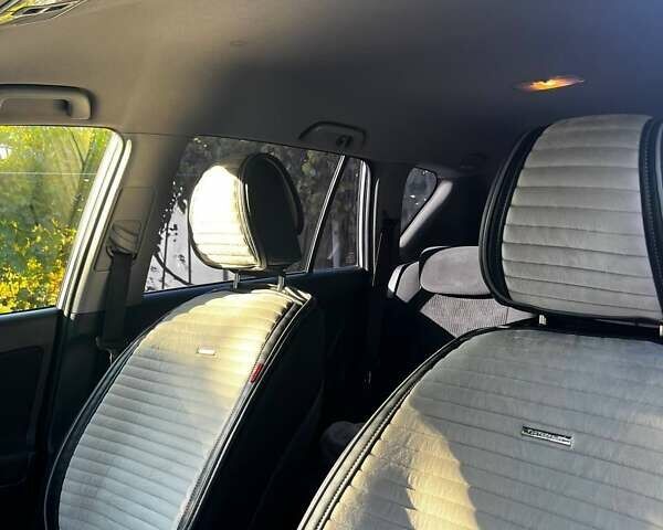 Серый Тойота РАВ 4, объемом двигателя 1.99 л и пробегом 160 тыс. км за 15500 $, фото 30 на Automoto.ua