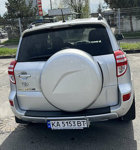 Сірий Тойота РАВ 4, об'ємом двигуна 2 л та пробігом 270 тис. км за 14700 $, фото 12 на Automoto.ua