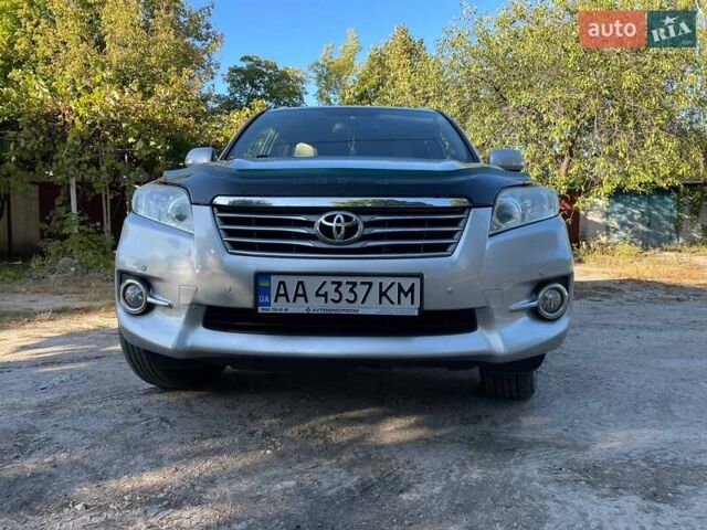 Серый Тойота РАВ 4, объемом двигателя 1.99 л и пробегом 160 тыс. км за 15500 $, фото 8 на Automoto.ua