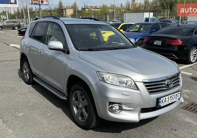 Сірий Тойота РАВ 4, об'ємом двигуна 2 л та пробігом 270 тис. км за 14700 $, фото 11 на Automoto.ua