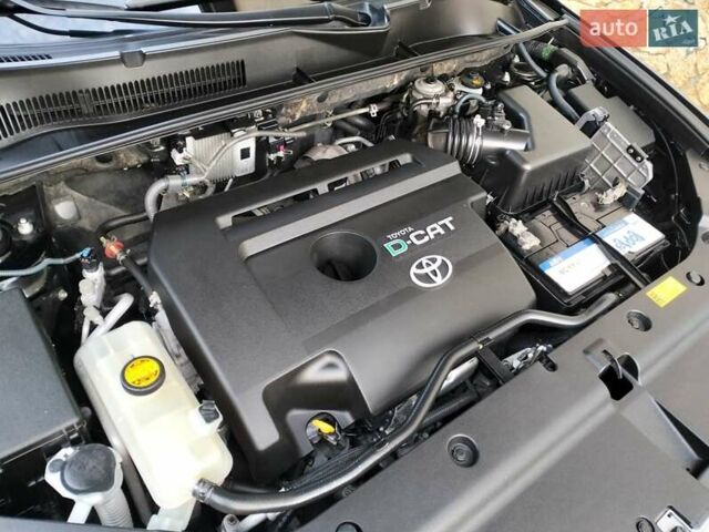 Сірий Тойота РАВ 4, об'ємом двигуна 2.23 л та пробігом 185 тис. км за 13800 $, фото 2 на Automoto.ua