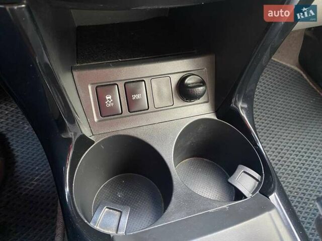 Тойота РАВ 4 2012 в Львове на Automoto.ua Серый Тойота РАВ 4, объемом двигателя 0 л и пробегом 142 тыс. км за 11500 $, фото 16 на Automoto.ua