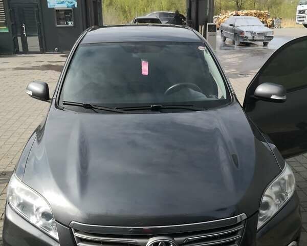 Серый Тойота РАВ 4, объемом двигателя 2.2 л и пробегом 223 тыс. км за 12200 $, фото 17 на Automoto.ua