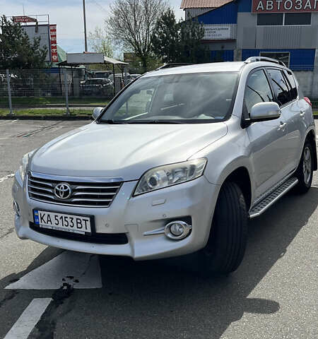 Сірий Тойота РАВ 4, об'ємом двигуна 2 л та пробігом 270 тис. км за 14700 $, фото 15 на Automoto.ua