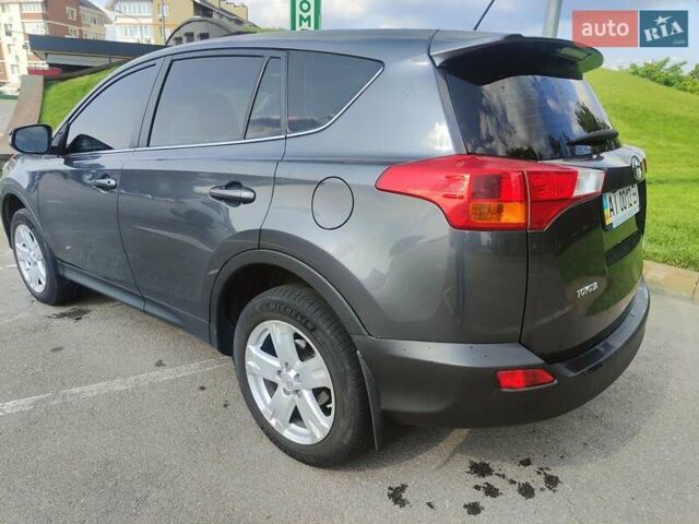 Сірий Тойота РАВ 4, об'ємом двигуна 2.49 л та пробігом 276 тис. км за 17250 $, фото 6 на Automoto.ua