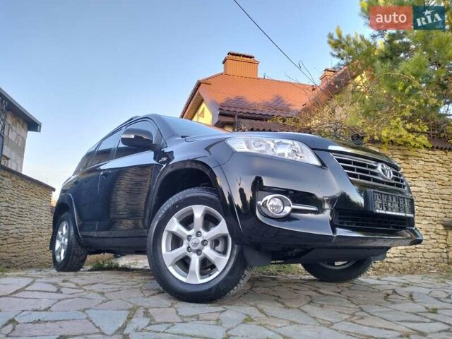 Сірий Тойота РАВ 4, об'ємом двигуна 2.23 л та пробігом 185 тис. км за 13800 $, фото 24 на Automoto.ua