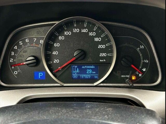 Тойота РАВ 4 2013 в Житомире на Automoto.ua Серый Тойота РАВ 4, объемом двигателя 2 л и пробегом 197 тыс. км за 8100 $, фото 16 на Automoto.ua