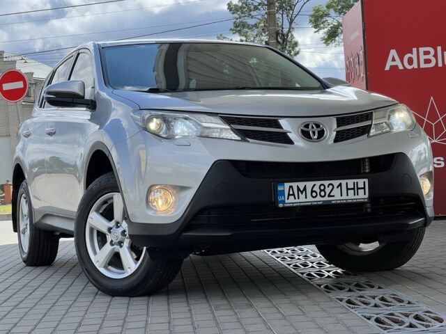 Серый Тойота РАВ 4, объемом двигателя 2.2 л и пробегом 180 тыс. км за 16499 $, фото 1 на Automoto.ua