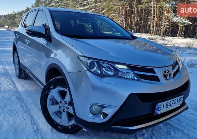 Серый Тойота РАВ 4, объемом двигателя 2.49 л и пробегом 289 тыс. км за 14700 $, фото 2 на Automoto.ua