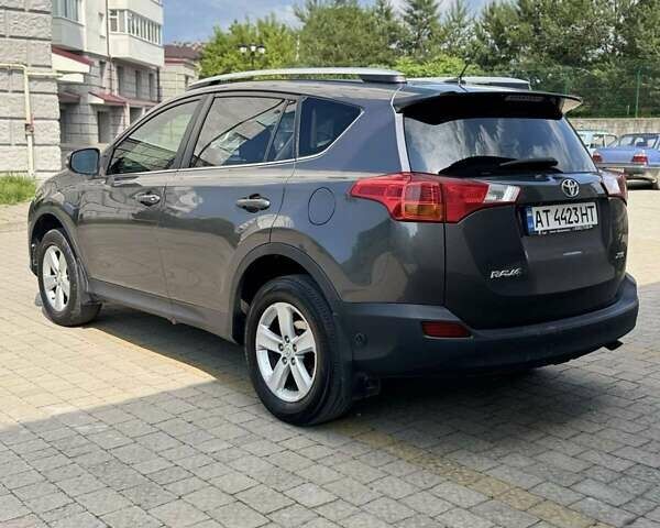 Серый Тойота РАВ 4, объемом двигателя 2.5 л и пробегом 180 тыс. км за 14800 $, фото 5 на Automoto.ua