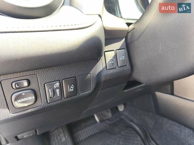 Серый Тойота РАВ 4, объемом двигателя 2.49 л и пробегом 116 тыс. км за 18900 $, фото 12 на Automoto.ua