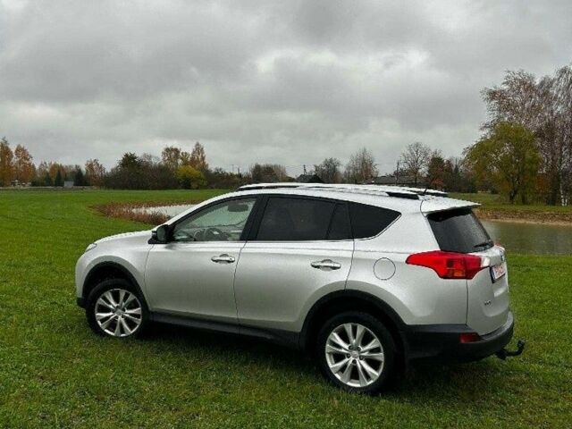 Тойота РАВ 4 2013 в Житомире на Automoto.ua Серый Тойота РАВ 4, объемом двигателя 2 л и пробегом 197 тыс. км за 8100 $, фото 5 на Automoto.ua