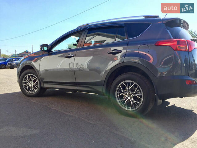 Серый Тойота РАВ 4, объемом двигателя 2.2 л и пробегом 140 тыс. км за 21000 $, фото 6 на Automoto.ua