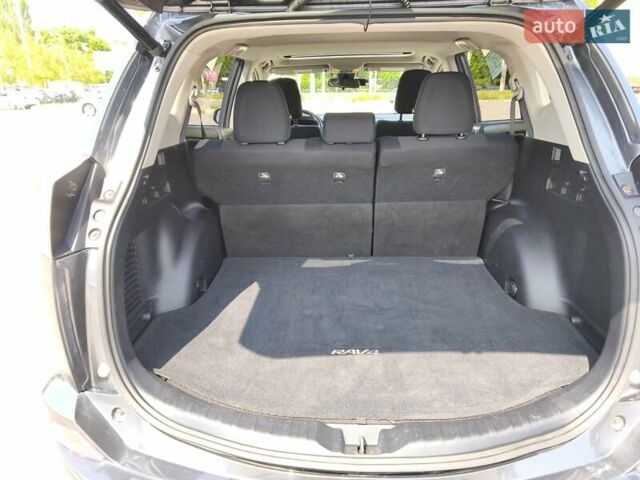 Серый Тойота РАВ 4, объемом двигателя 2.49 л и пробегом 116 тыс. км за 18900 $, фото 26 на Automoto.ua