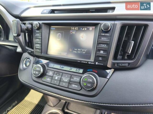 Серый Тойота РАВ 4, объемом двигателя 2.49 л и пробегом 116 тыс. км за 18900 $, фото 20 на Automoto.ua