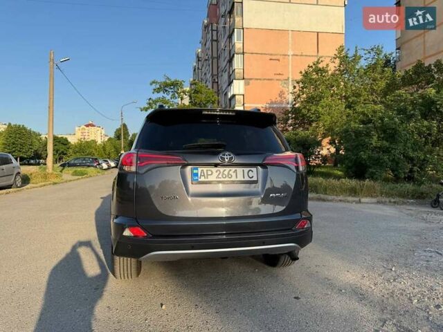 Серый Тойота РАВ 4, объемом двигателя 2.49 л и пробегом 116 тыс. км за 18900 $, фото 9 на Automoto.ua