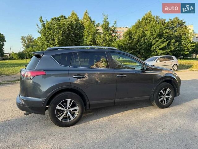 Серый Тойота РАВ 4, объемом двигателя 2.49 л и пробегом 116 тыс. км за 18900 $, фото 6 на Automoto.ua