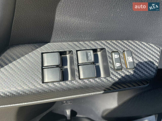 Тойота РАВ 4 2013 в Гайвороне на Automoto.ua Серый Тойота РАВ 4, объемом двигателя 2.23 л и пробегом 260 тыс. км за 16999 $, фото 19 на Automoto.ua