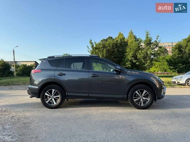 Серый Тойота РАВ 4, объемом двигателя 2.49 л и пробегом 116 тыс. км за 18900 $, фото 5 на Automoto.ua