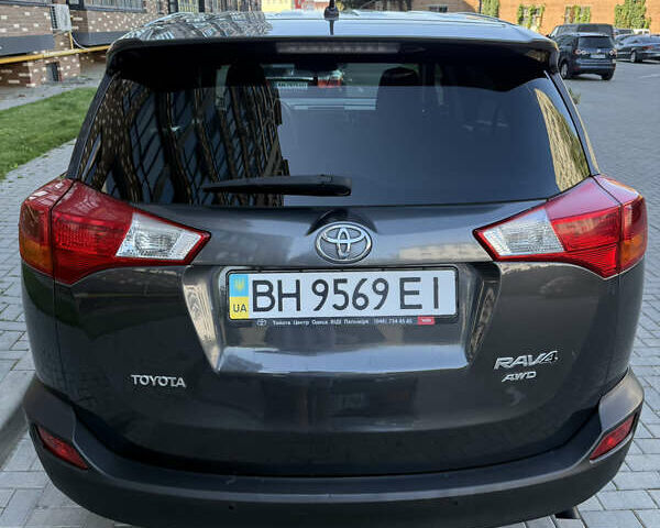 Сірий Тойота РАВ 4, об'ємом двигуна 2.23 л та пробігом 272 тис. км за 15800 $, фото 6 на Automoto.ua