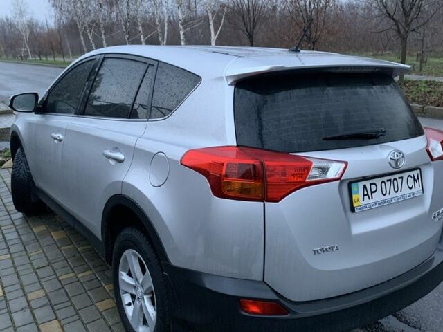Серый Тойота РАВ 4, объемом двигателя 2.5 л и пробегом 125 тыс. км за 17500 $, фото 2 на Automoto.ua